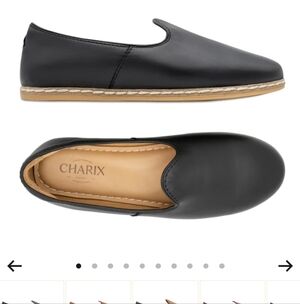 CHARIX NWOT Black Leather Artisan Loafer Shoes